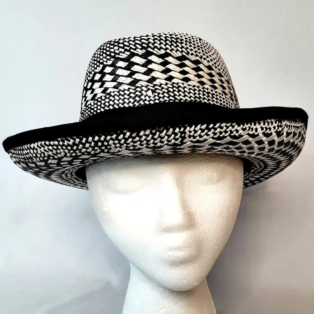 Men’s Black White Geometric Pattern Straw Panama Hat Made In USA Size Large
